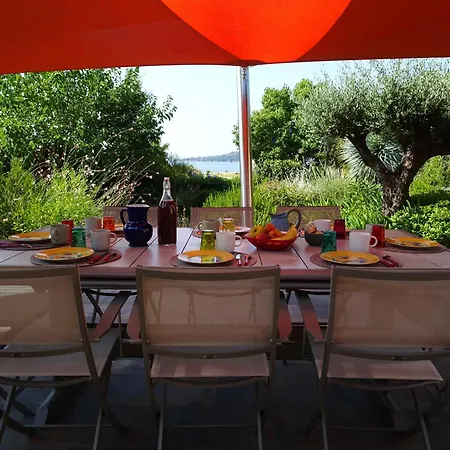 Villa Les Voiles Pinarellu (Corsica)