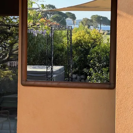 Villa Les Voiles Pinarellu (Corsica)