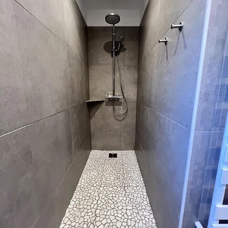 Les Voiles * Pinarellu