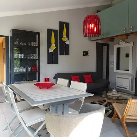 Les Voiles Pinarellu