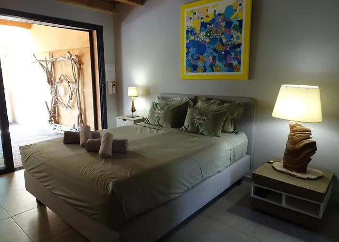 Les Voiles Pinarellu